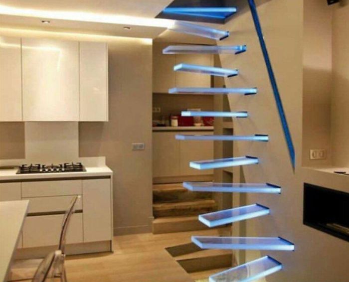I've Seen Some Crappy Stairs, But This One Takes The Cake