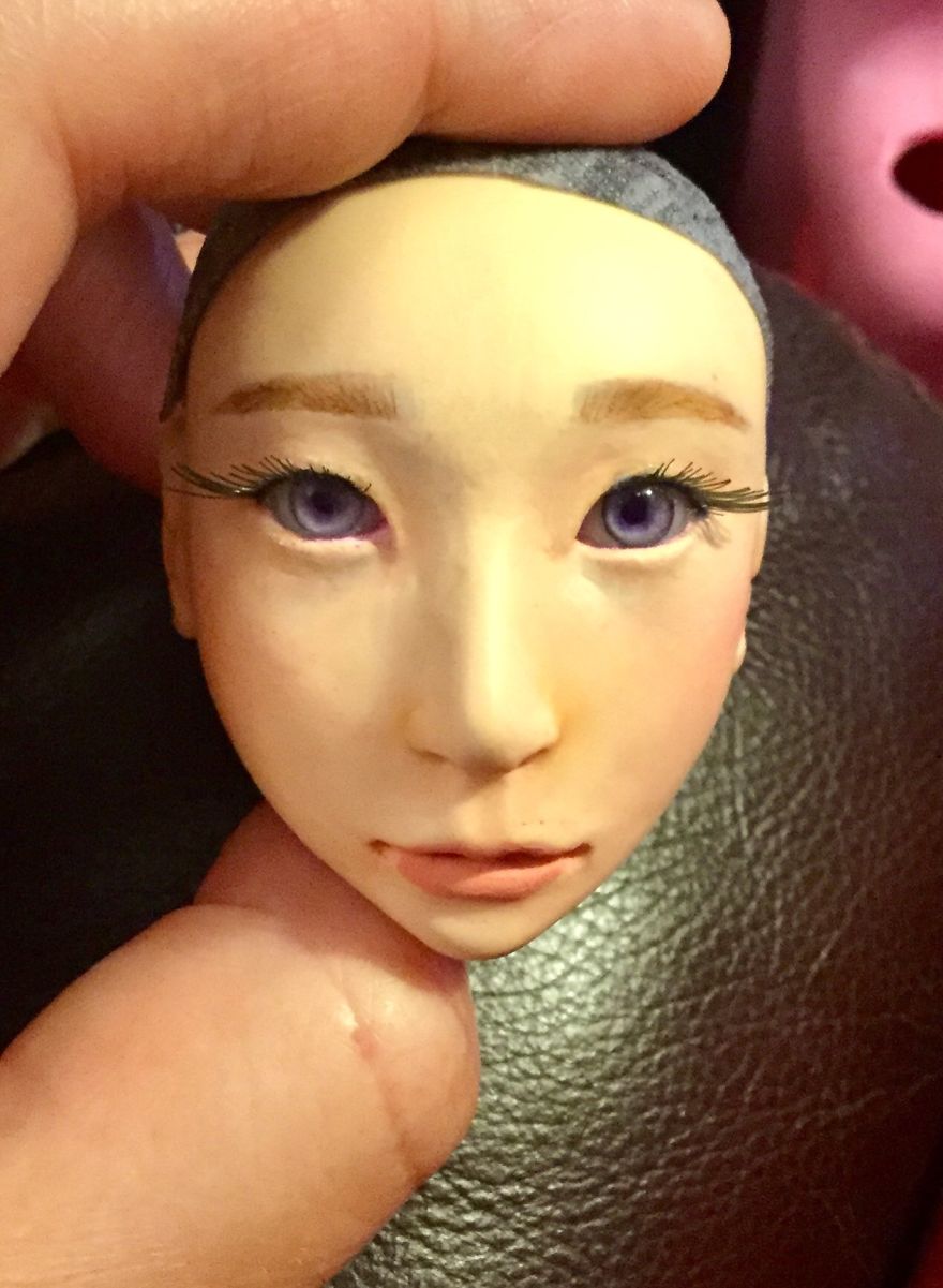 Learning To Hand Sculpt Dolls