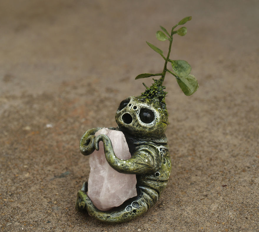 I Sculpt Fantasy Creatures With Polymer Clay