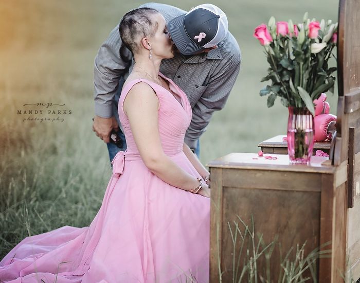 Raw Photoshoot Of Woman Preparing To Battle Breast Cancer As Husband Shaves Off Her Hair Goes Viral
