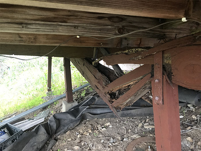 30 'Nightmares' And 'Miracles' Spotted During Structural Inspections (New Pics)