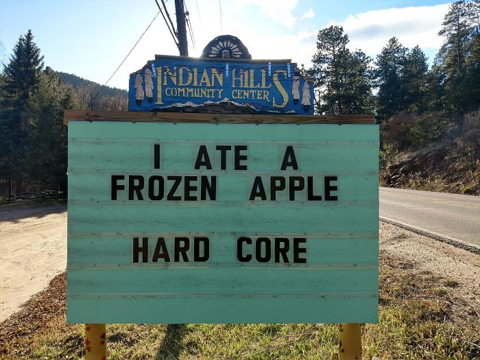Indian Hills Community Sign