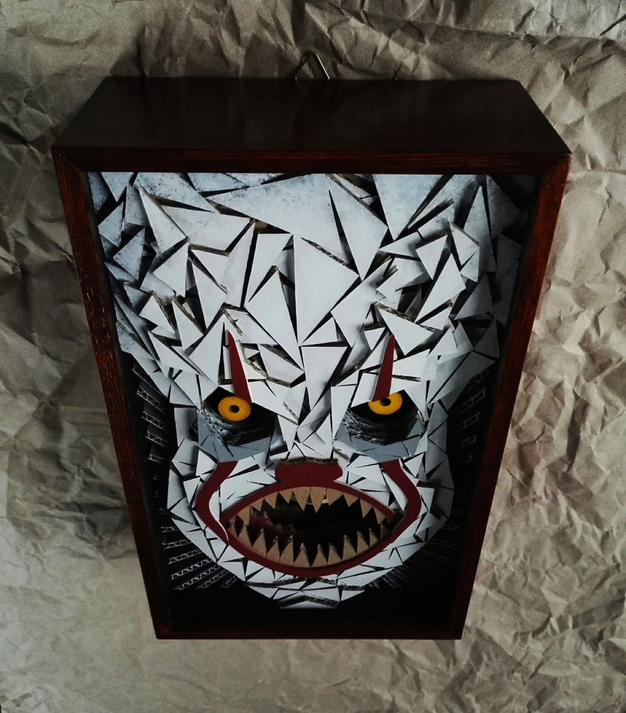 Stephen King`s "It" Shadowbox