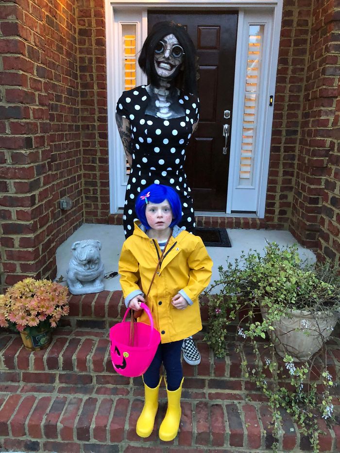 My 6 Year Old Sister Wanted To Be Coraline For Halloween And For Me To Accompany Her As The Other Mother. Here Is Our Result!