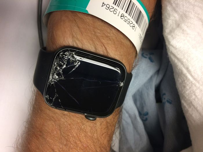Apparently, Apple Watch Can Detect When The Wearer Is In Danger And That's How It Saved This Man's Life