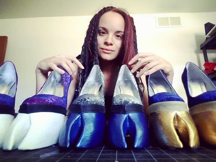 Artist Creates Shoes In The Shape Of Animal Hooves And The Result Is Impressive.