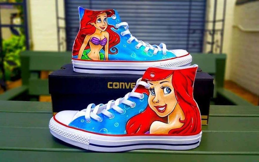 Disney - Hand-Painted Shoes Disney - Hand-Painted Shoes