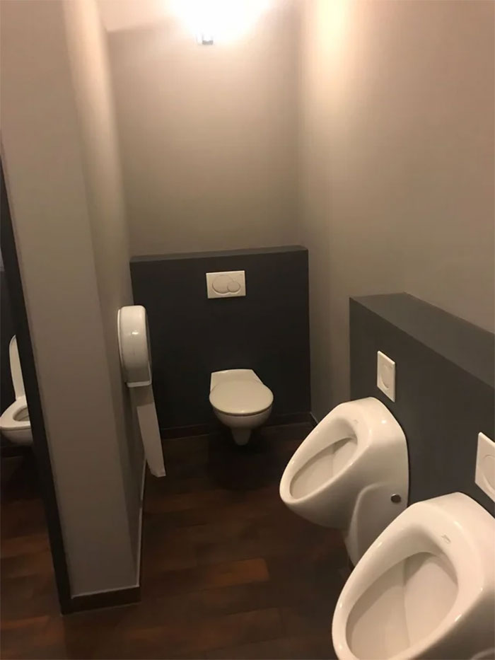 Shitting With A View - Restaurant In Germany