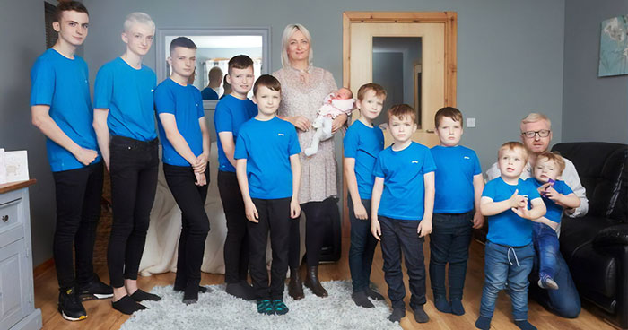 This Mother Finally Gives Birth To A Girl After Having 10 Boys In A Row