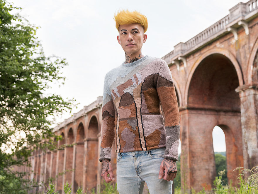 Invisible Jumpers: 5 Years Spent Blending Models Into Backgrounds With Custom Knitwear