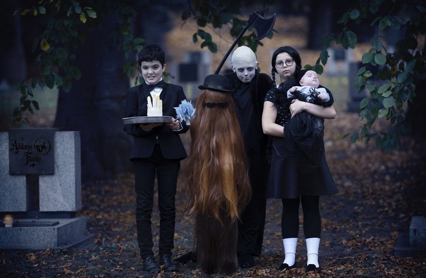  Anna Węcel best halloween outfit costume photography 2020 the addams family
