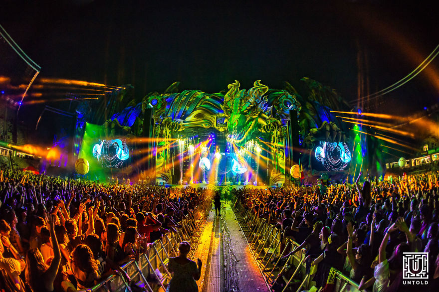 These 5 Pictures Show You The Magical Evolution Of One Of The Best Festivals On Planet Earth These 5 Pictures Show You The Magical Evolution Of One Of The Best Festivals On Planet Earth