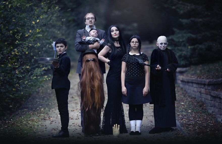  Anna Węcel best halloween outfit costume photography 2020 the addams family