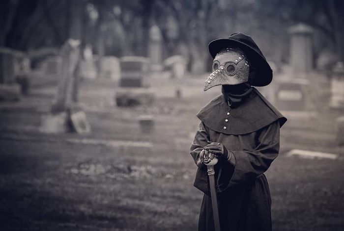 I Couldn't Resist Taking Photos Of My Kid's Costume This Year At The Local Cemetery