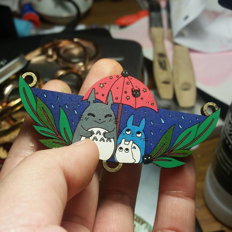 Smol Beans, And Sootballs That Need Better Eyes _(´δ`」 ∠) I Wish I Had Time To Paint More Than Just Flat Colours Aaaaaa #totoro #sootballs #spiritedaway #studioghibli #ghibli #smashcon #handpainted