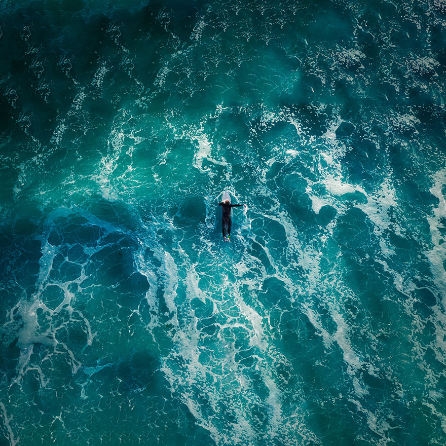 Surfing The Blue, Maxime Pontoire, France