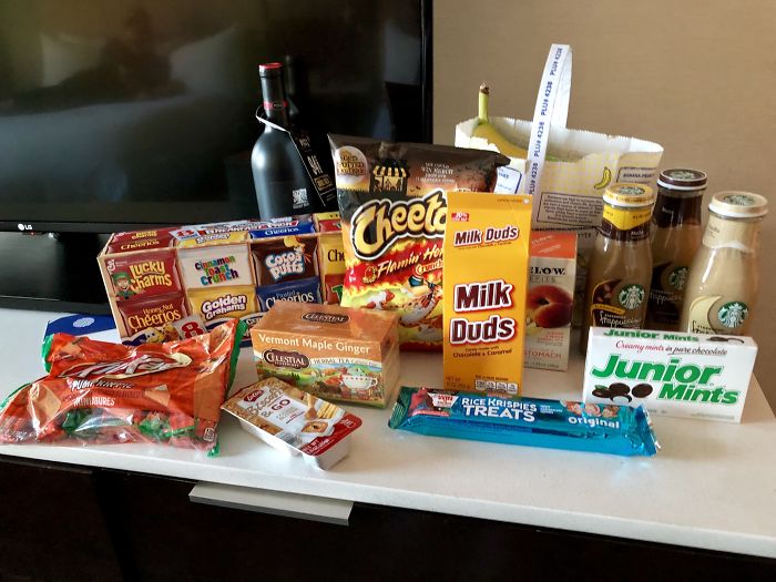 Australian Traveler Went To The US & Documented American Food
