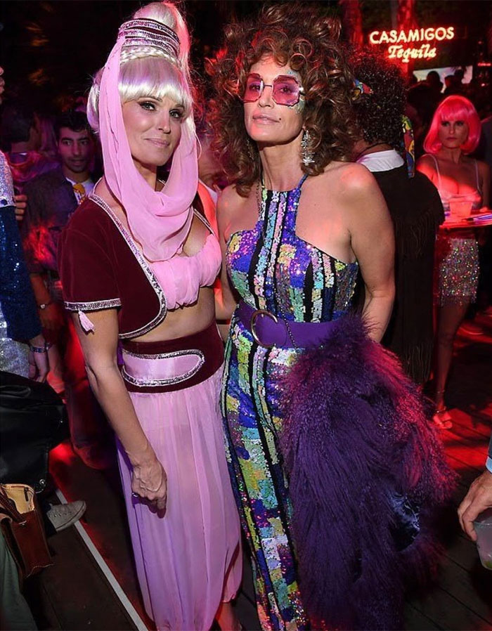 Molly Sims As "I Dream Of Jeannie" And Cindy Crawford As Disco Diva