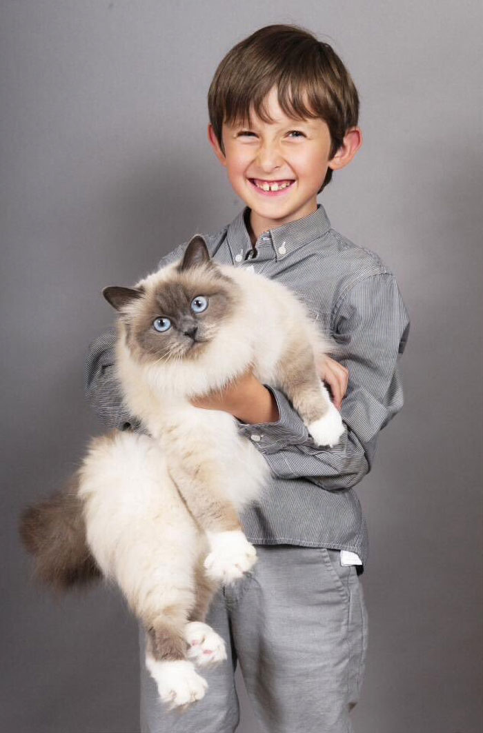Jessi-Cat, The Furry Feline Therapist For A Boy With Selective Mutism