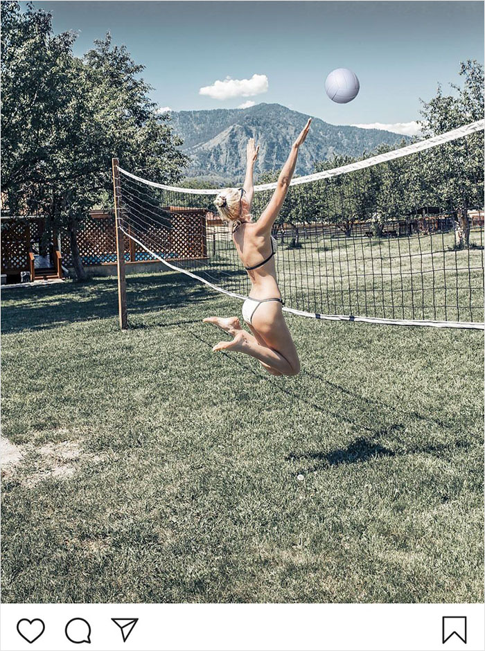 She Added A Fake Volleyball Into The Picture...