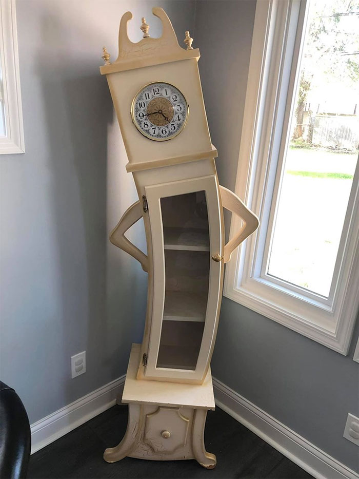 I See All Your Sassy Teapots, But I Think I Found Something Even More Sassy. I Present To You All The Sassy Grandfather Clock!