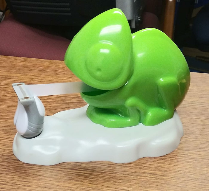 Who Wouldnt Want A Chameleon Tape Dispenser?! Wasnt For Sale Unfortunately But It Was Found The On The Desk Of A Thrift Store Cashier Such A Cute Little Weirdo
