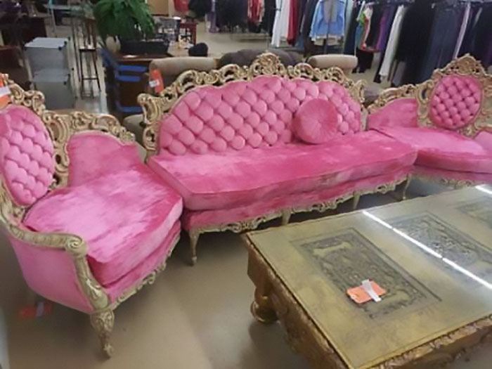 This Couch. I Wanted It So Bad. It Did Not Come Home With Me. It Was $400 And At The Salvation Army In Oxford, Michigan. Someone Go Give It A Good Home Please
