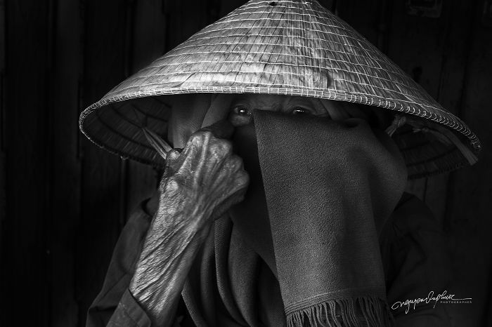 I Photographed Old Vietnamese Mothers