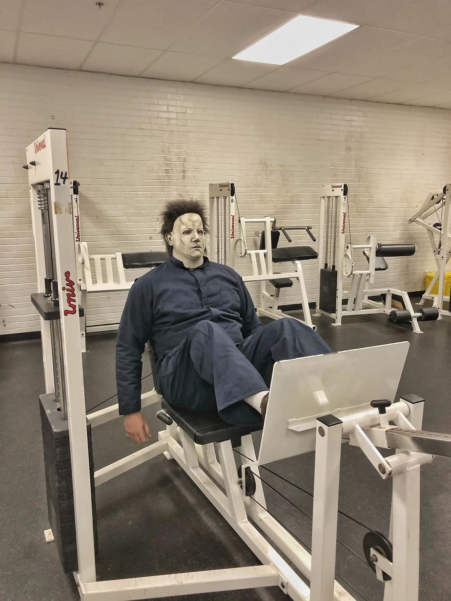 Michael Doesn’t Skip Leg Day. Neither Should You! (Pro Tip!)