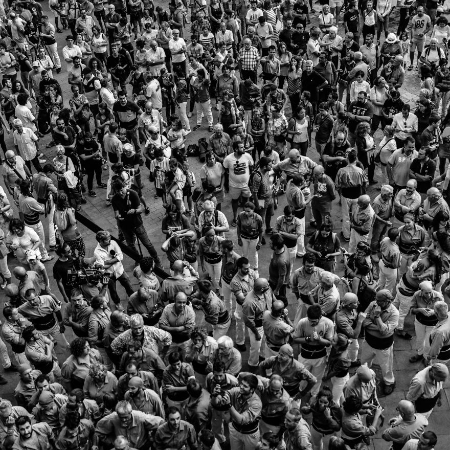 I Capture Catalan Traditions Using Film Photography