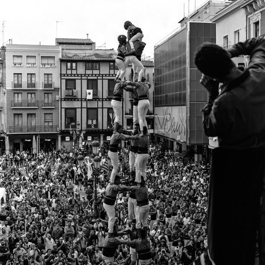 I Capture Catalan Traditions Using Film Photography