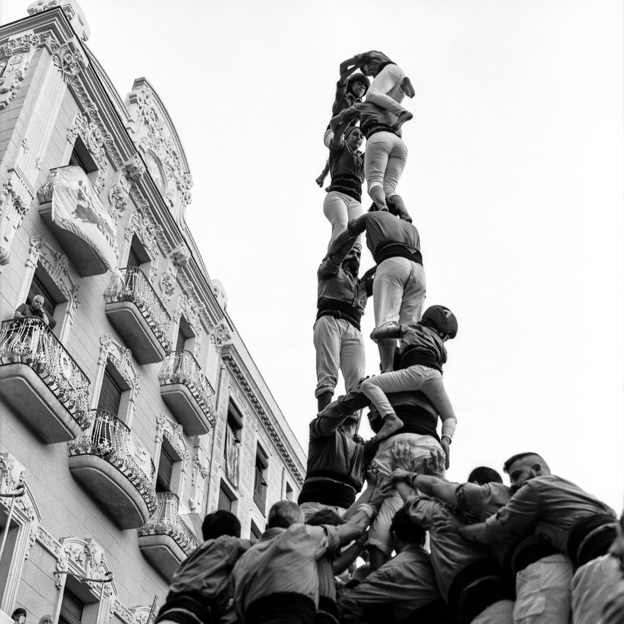 I Capture Catalan Traditions Using Film Photography