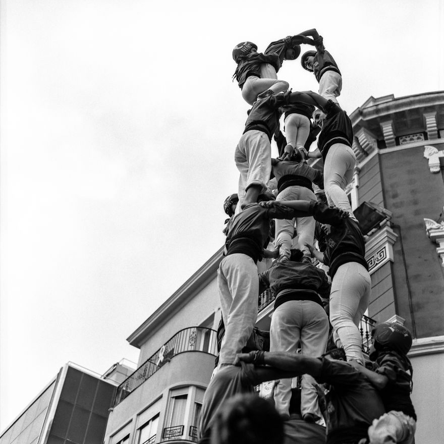 I Capture Catalan Traditions Using Film Photography