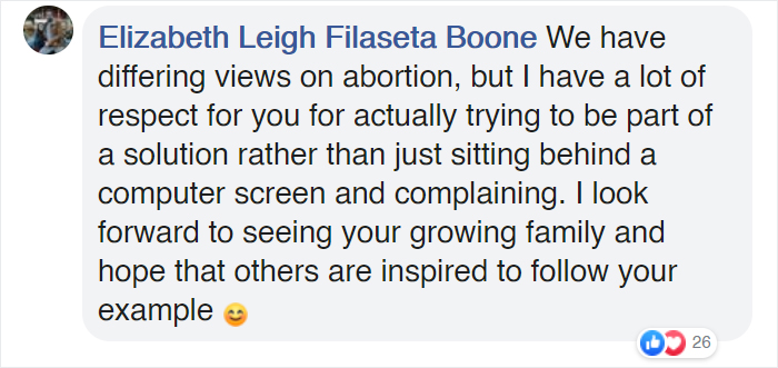 Pro-Life Couple Goes Viral For Asking Women To Let Them Adopt Their Baby If They Are Considering Abortion And Succeeds