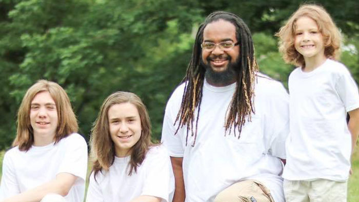 This Single Father Adopted 3 Kids So That They Wouldn't Have To Have The Life He Did In Foster Care