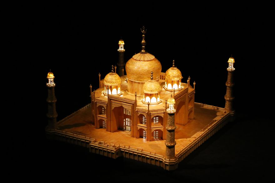 Guy Has Built A Miniature Model Of Taj Mahal Out Of Matchsticks Guy Has Built A Miniature Model Of Taj Mahal Out Of Matchsticks