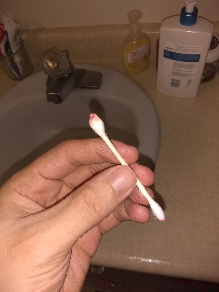 Accidentally Used The Qtip My Wife Used Today For Her Make Up, In My Ears, And I Almost Had A Heart Attack