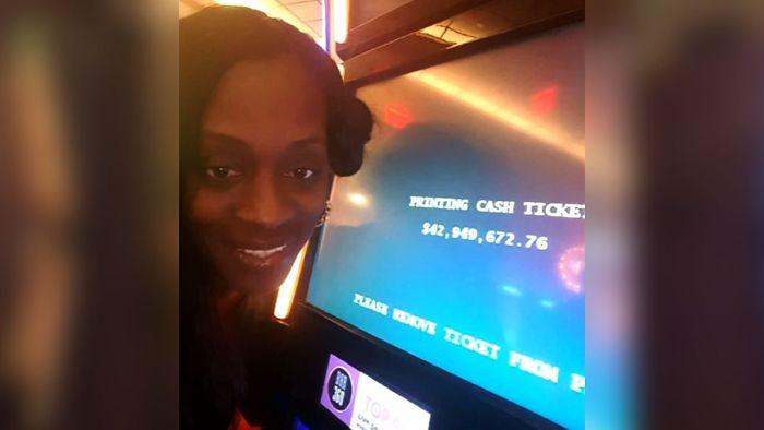 Woman Wins $42,949,672.76 On A Slot Machine, But Casino Doesn't Pay Out Claiming It's A Glitch (It's An Integer Overflow)