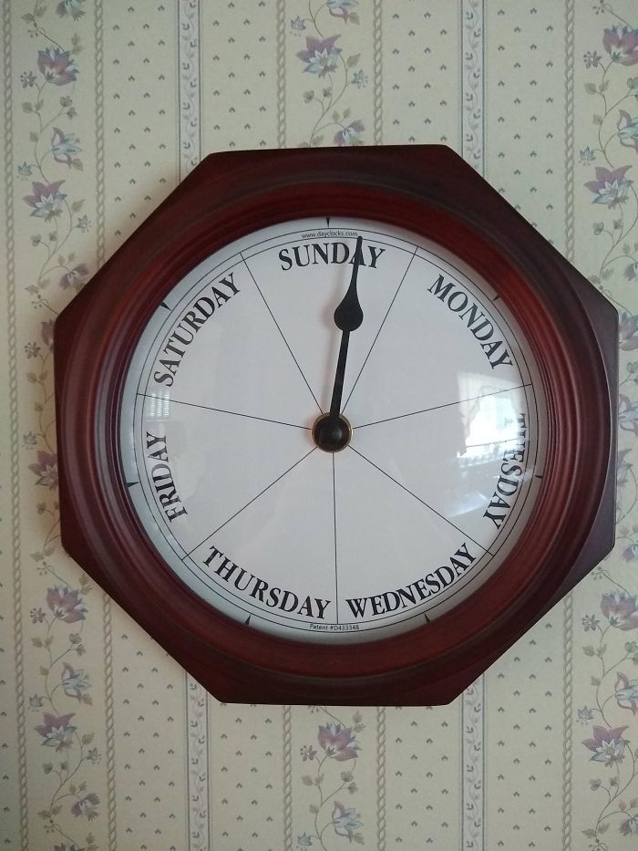 My Grandparents Clock Measures Time On A One Week Scale Instead Of A 12 Hour One