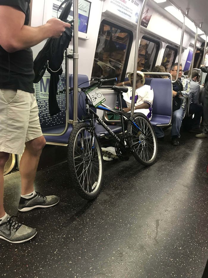 Jerk Uses A Bike To Take Up 2 Handicap Seats On A Rush Hour Metro
