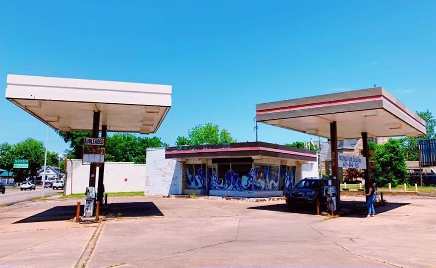 This Artist Turned An Abandoned Gas Station Into An Beautiful Landmark In Just A Week (19 Pics)