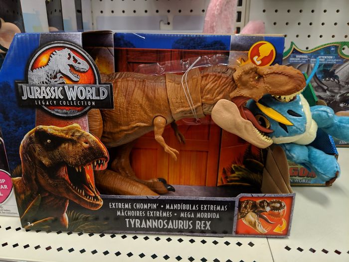 Mom Didn't Let Her Kid Buy A T-Rex Because It's 'Too Violent', They Buy One When They Grow Up And The Pics Are Hilarious