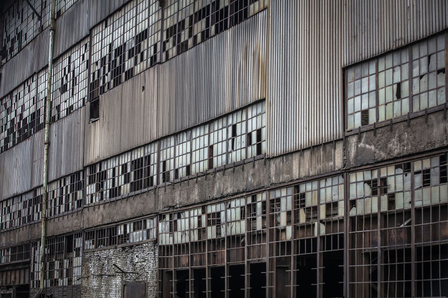 22 Photos That I Took Of An 86-Year-Old Soviet-Era Factory In Georgia 
