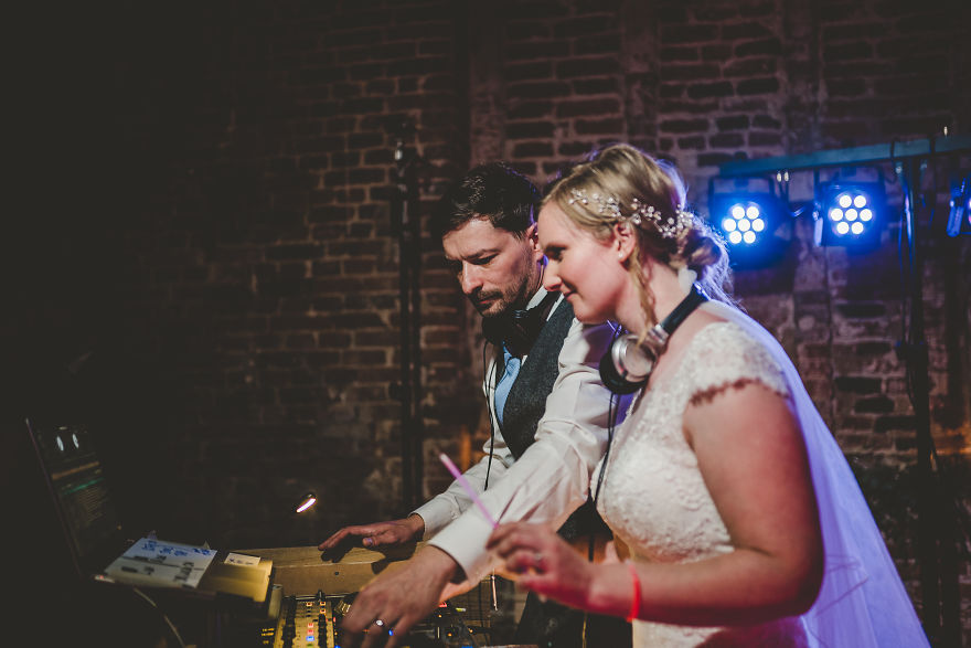I Photographed A Wedding Where Both The Bride And The Groom Were Djs