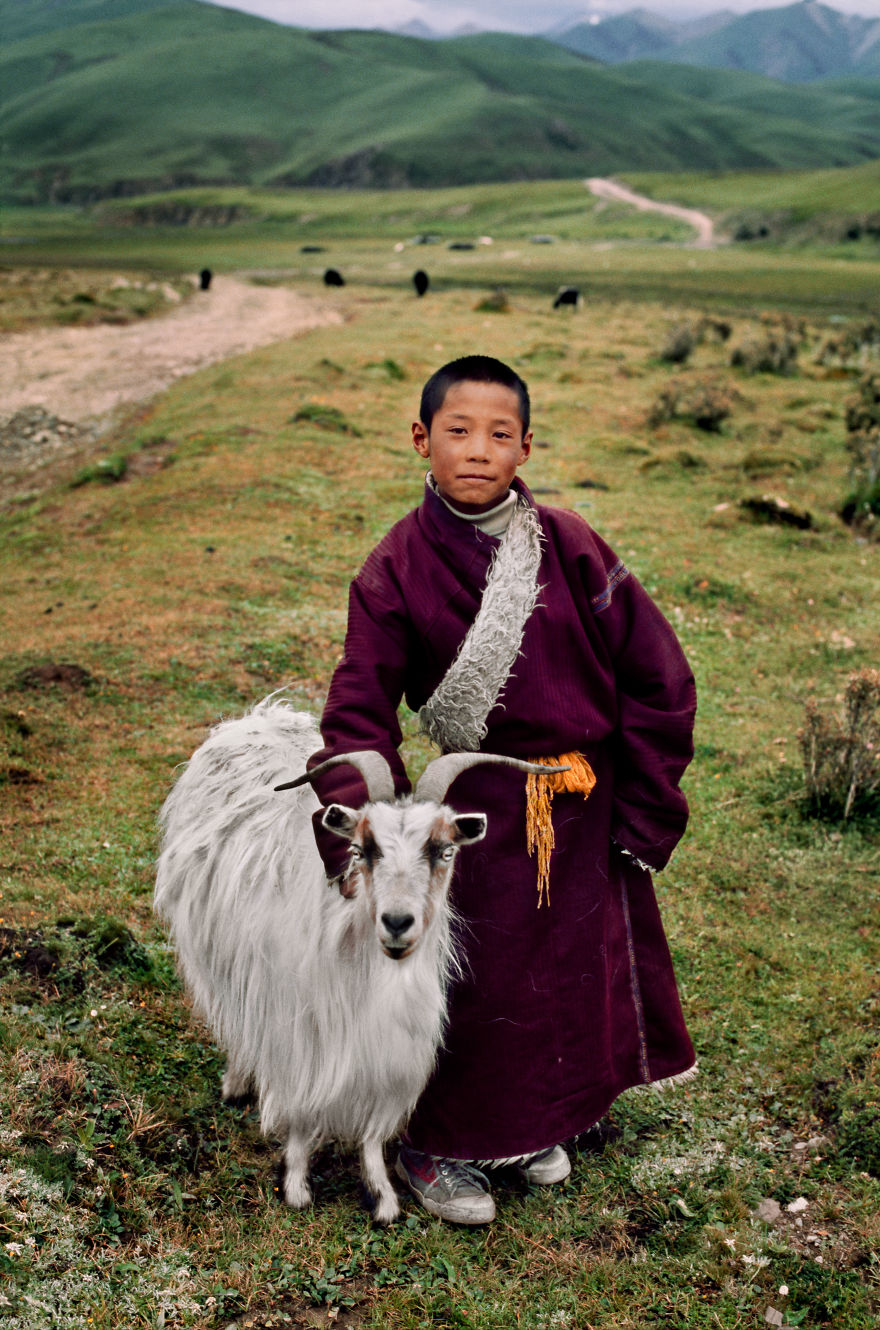 The Special Bond Between Humans And Animals Portrayed By Steve Mccurry