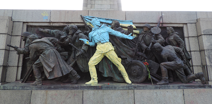 People In Bulgaria Keep Vandalizing This Soviet Monument And Some Of Its Makeovers Are Hilarious