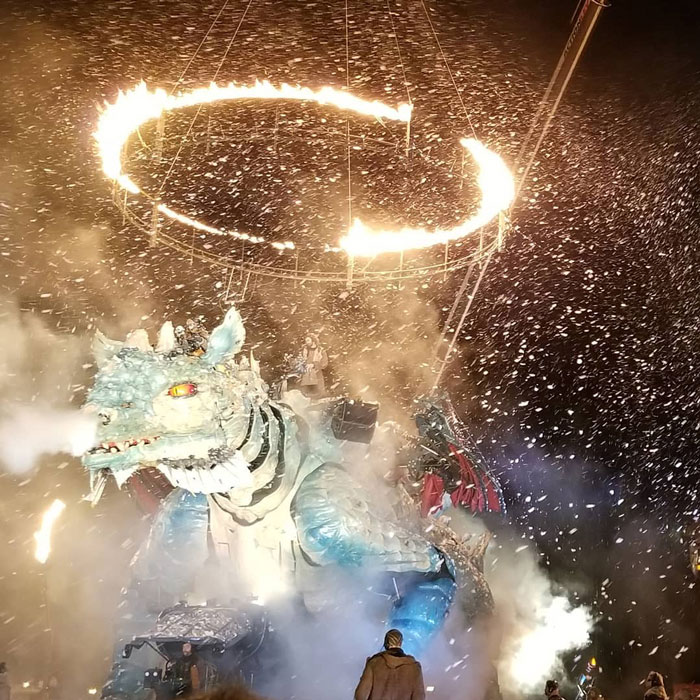 The Citizens Of Calais Witnessed A 25-Meter-Long Fire-Breathing Mechanical Dragon Manned By 17 People