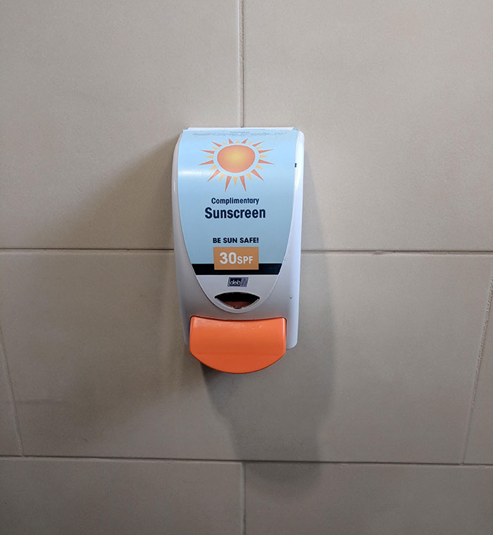 This Zoo Has A Complimentary Sunscreen Dispenser In The Bathroom