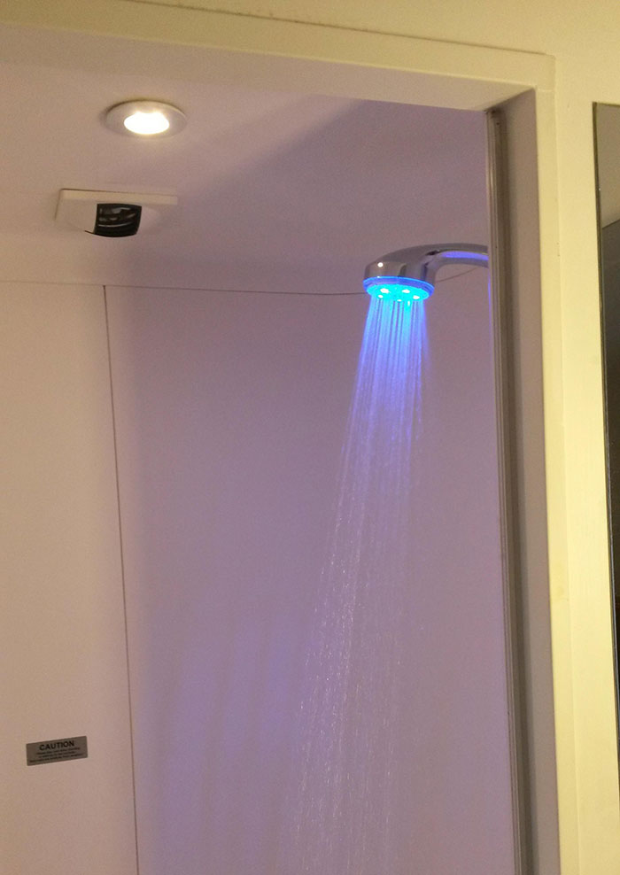 My Hotel Shower Has A Light To Let You Know If It's Too Hot/Cold
