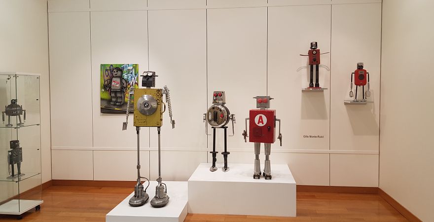 Gille Monte Ruici: Recycled Robot Maker Gille Monte Ruici: Recycled Robot Maker